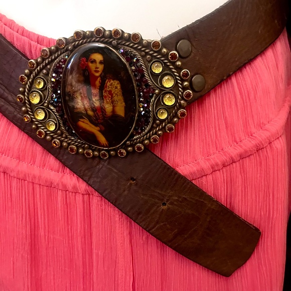 Vintage “The Goddess Image” Buckle w/Rhinestone Crystal Jeweled Leather Belt - Picture 5 of 11